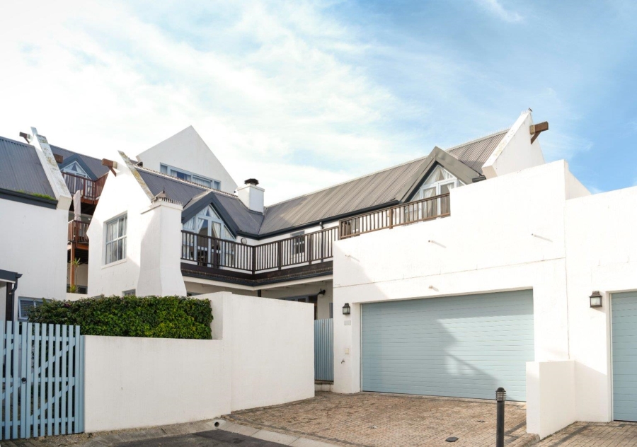To Let 3 Bedroom Property for Rent in Big Bay Western Cape
